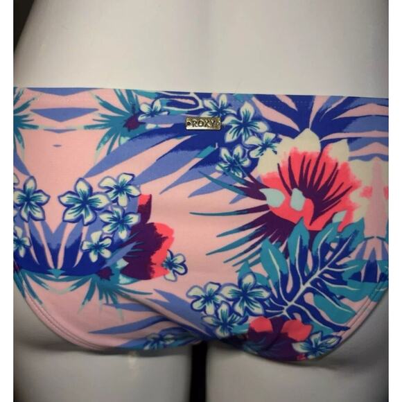 Roxy NWT Pink Hawaiian Flower 2 Piece New Bikini Swimsuit Flutter Top Small - Picture 9 of 16